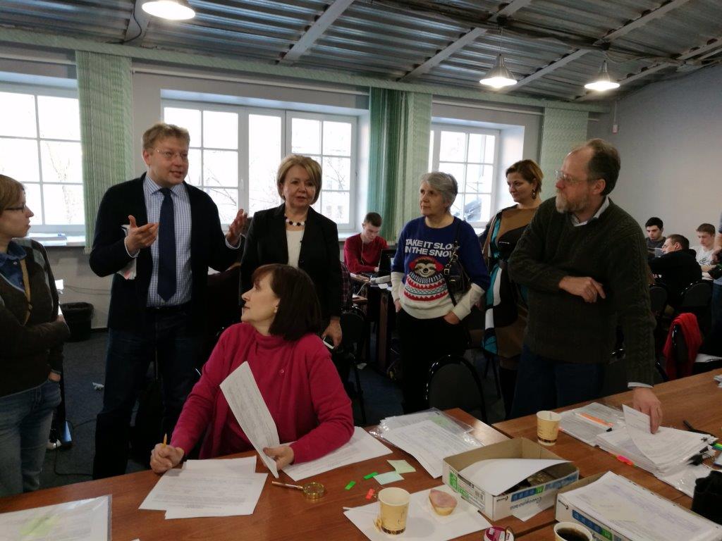 Представители наблюдательских движений в среду 24 января пришли в офис «Яблока»